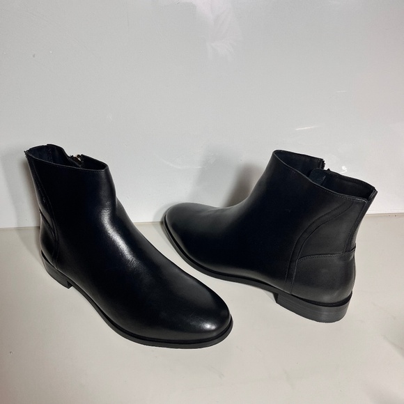 Trotters Shoes - Trotters Ava Leather Ankle Boots